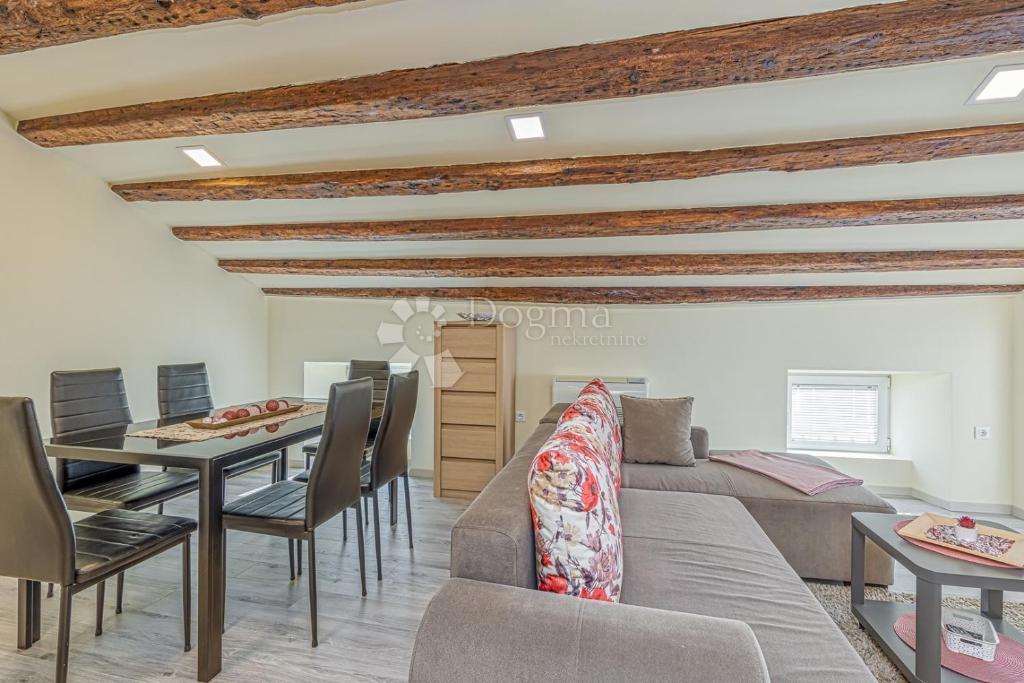 Stanovanje Poreč, 50m2