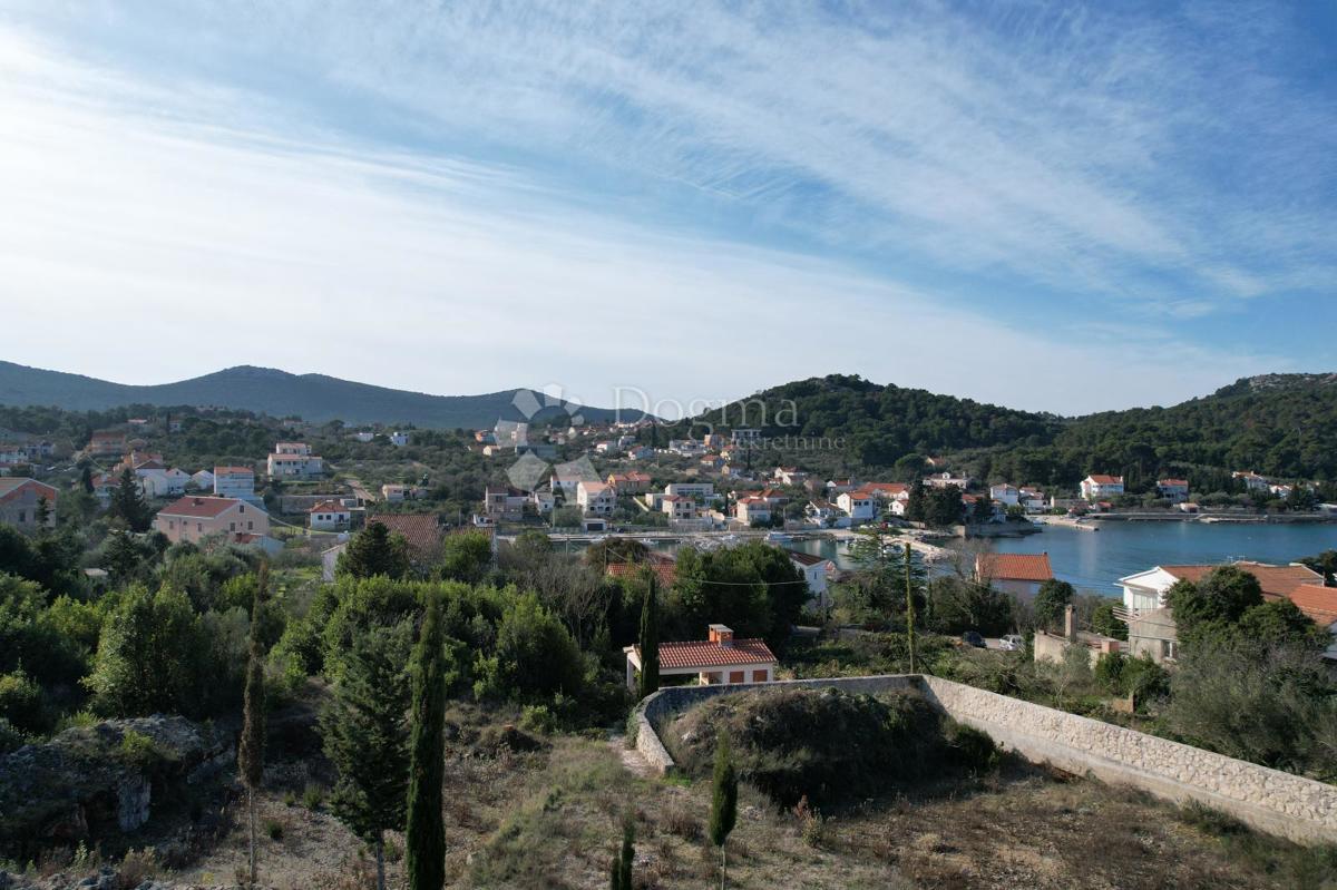 Zazidljivo zemljišče Lukoran, Preko, 540m2