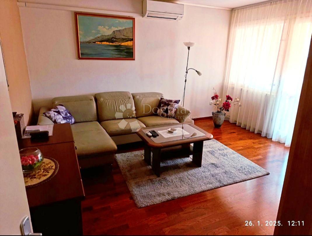 Stanovanje Makarska, 71,20m2