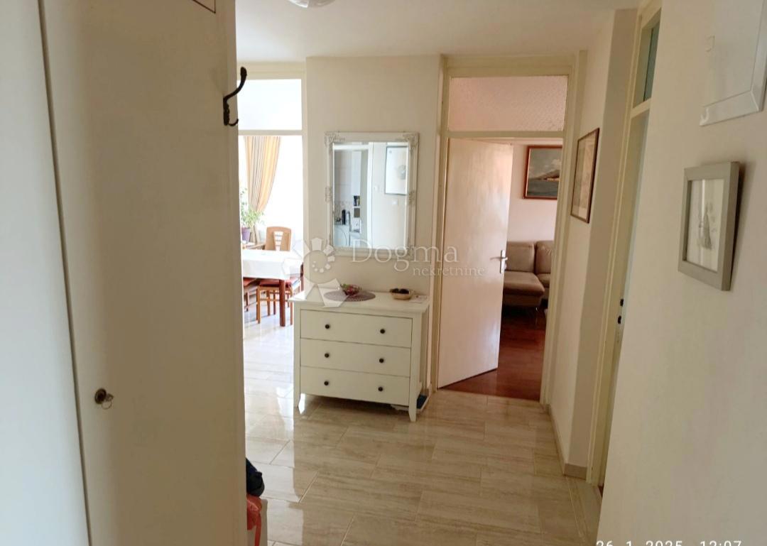 Stanovanje Makarska, 71,20m2