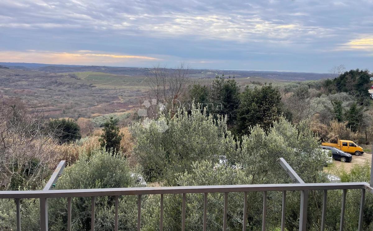 Hiša Buje, Buje, Buje, Istarska županija, 200m2