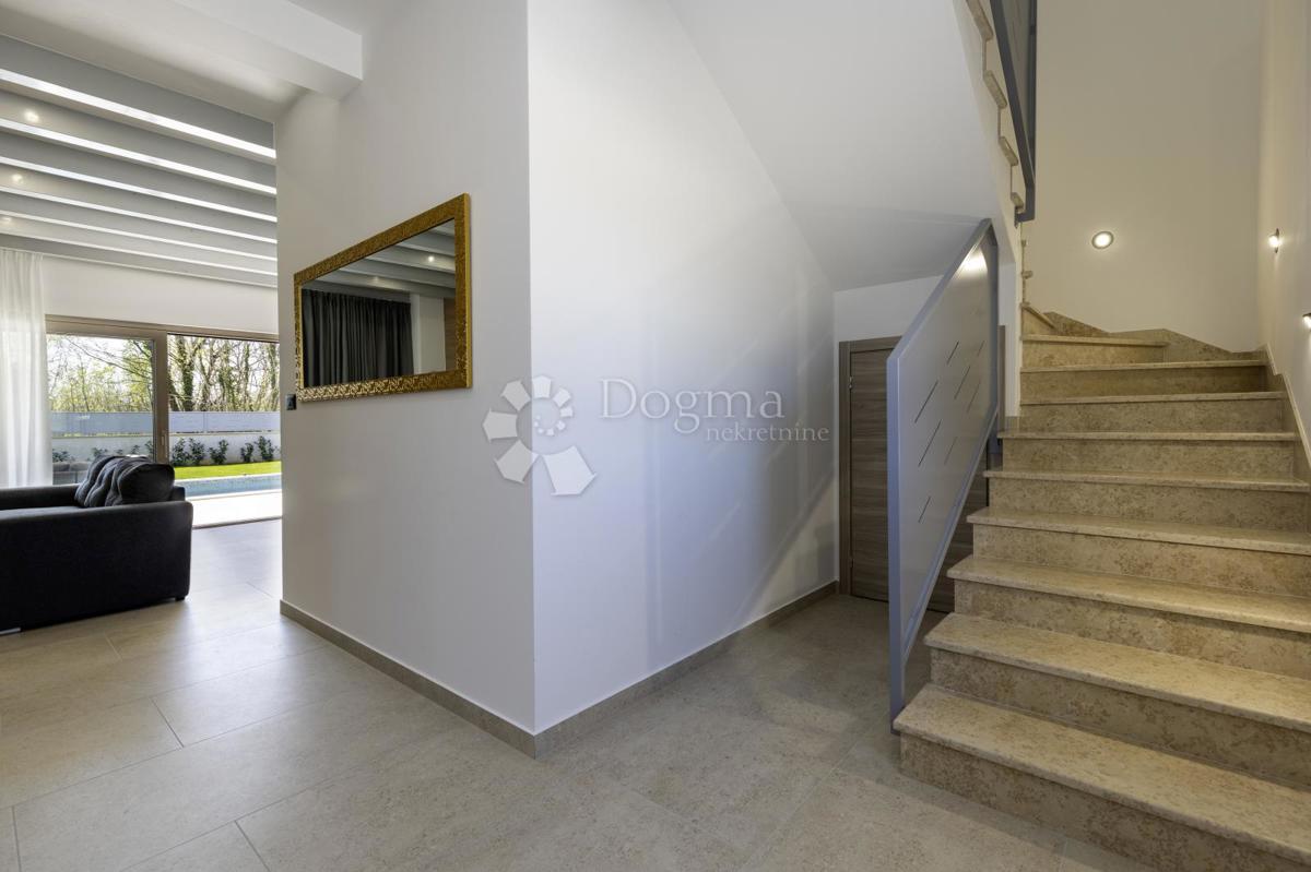 Hiša Labin, 161,45m2