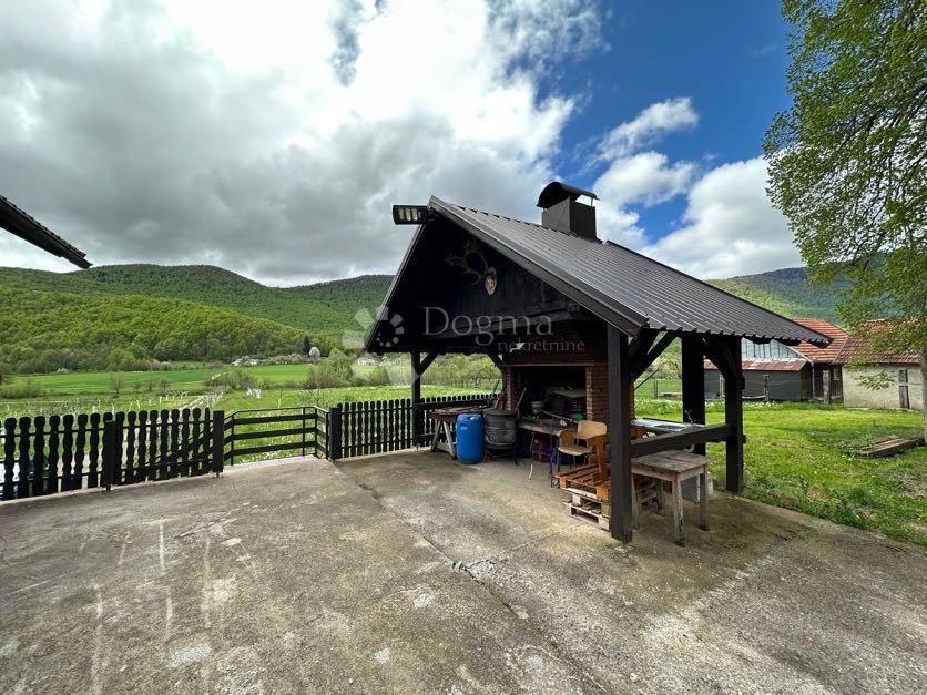 Hiša Bužim, Gospić - Okolica, 11.000m2
