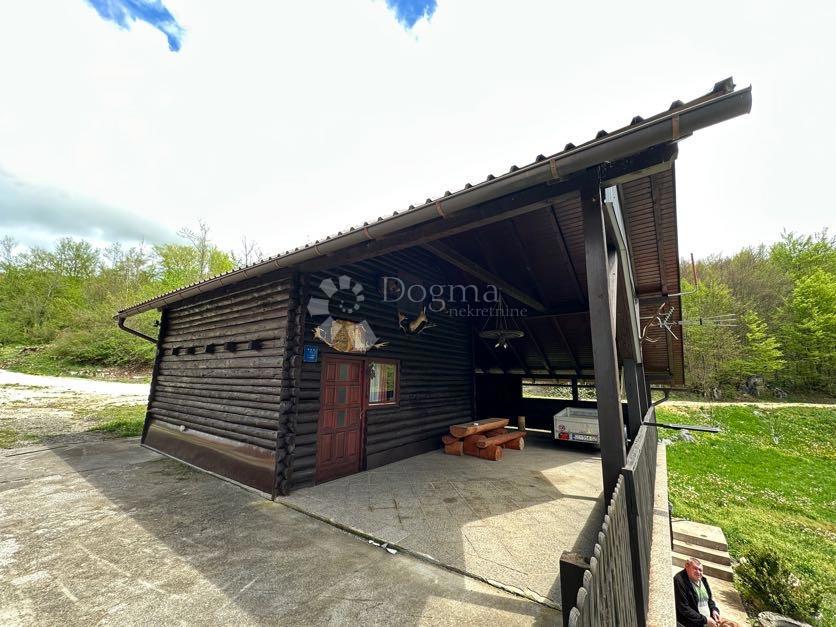 Hiša Bužim, Gospić - Okolica, 11.000m2