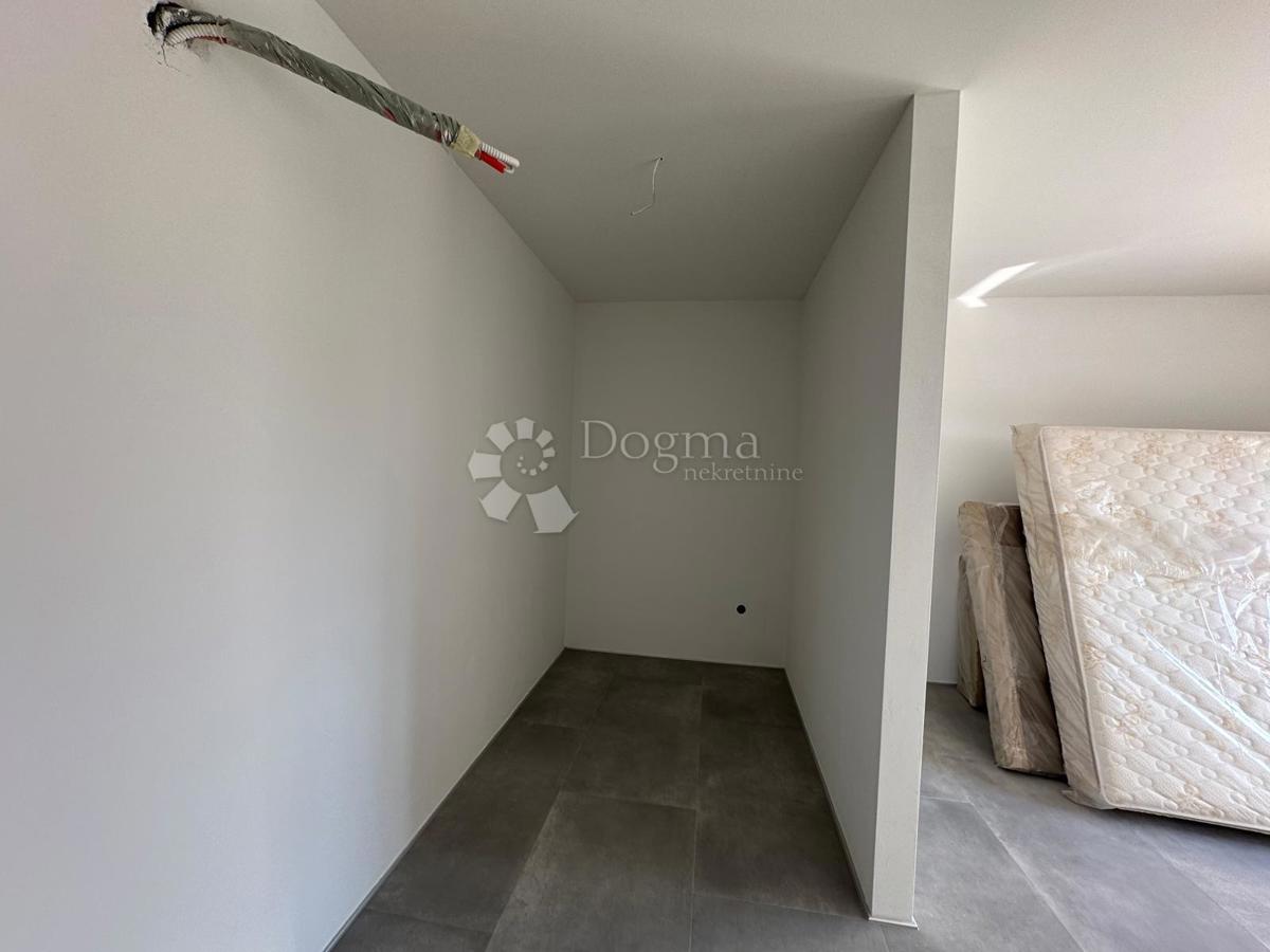 Hiša Mulo, Vrsi, 183,40m2
