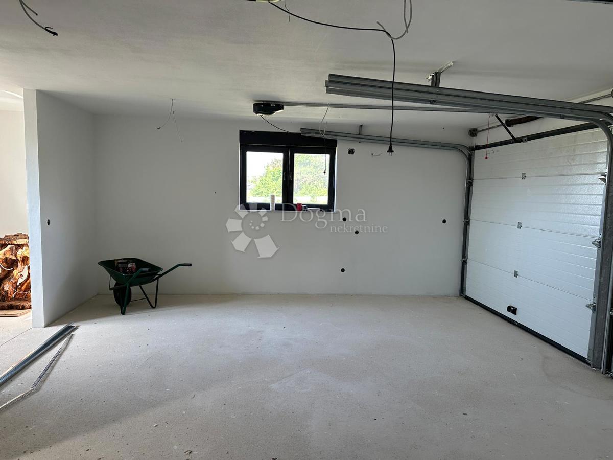 Hiša Mulo, Vrsi, 183,40m2