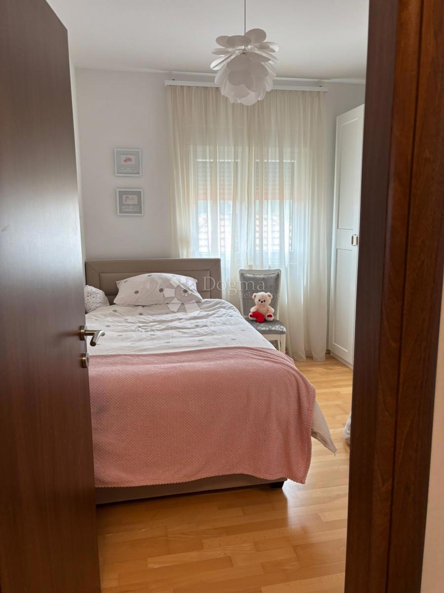 Apartma na odlični lokaciji - Sinj