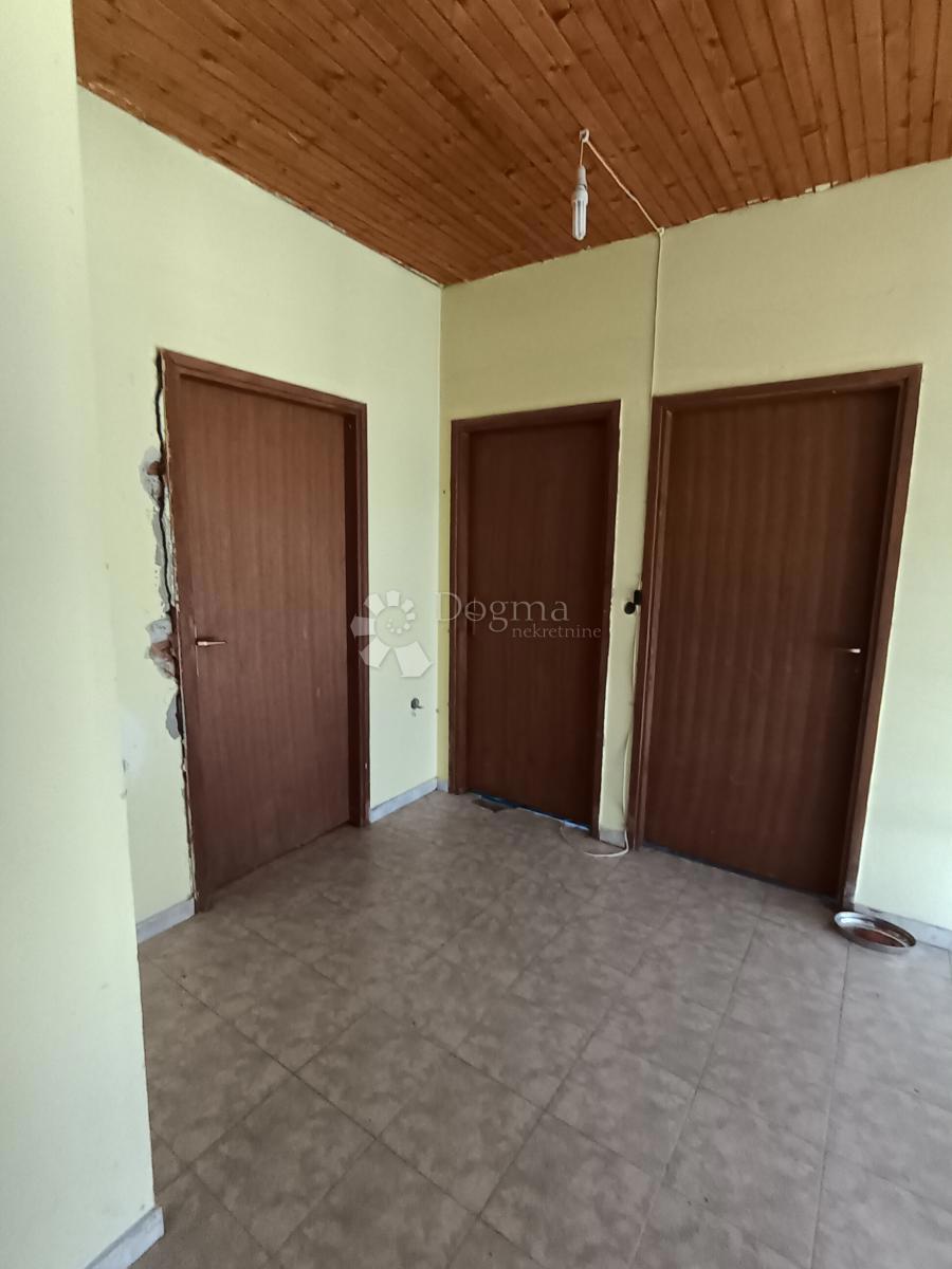 Hiša Tenja, Osijek - Okolica, 238m2