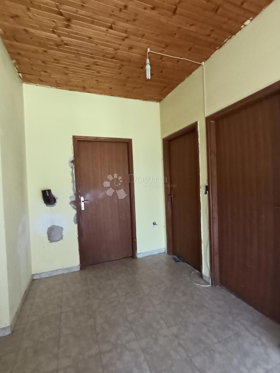 Hiša Tenja, Osijek - Okolica, 238m2