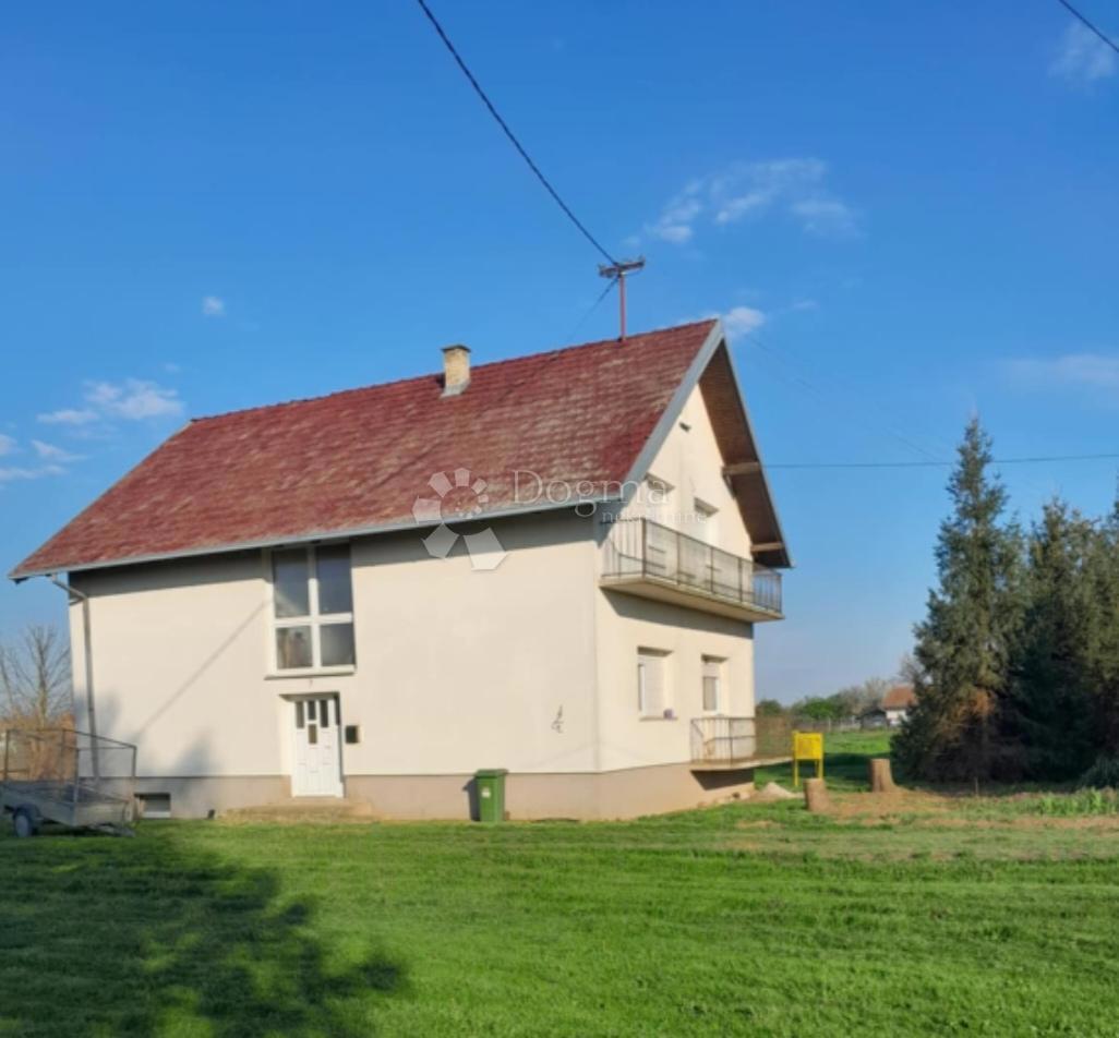 Hiša Tenja, Osijek - Okolica, 238m2
