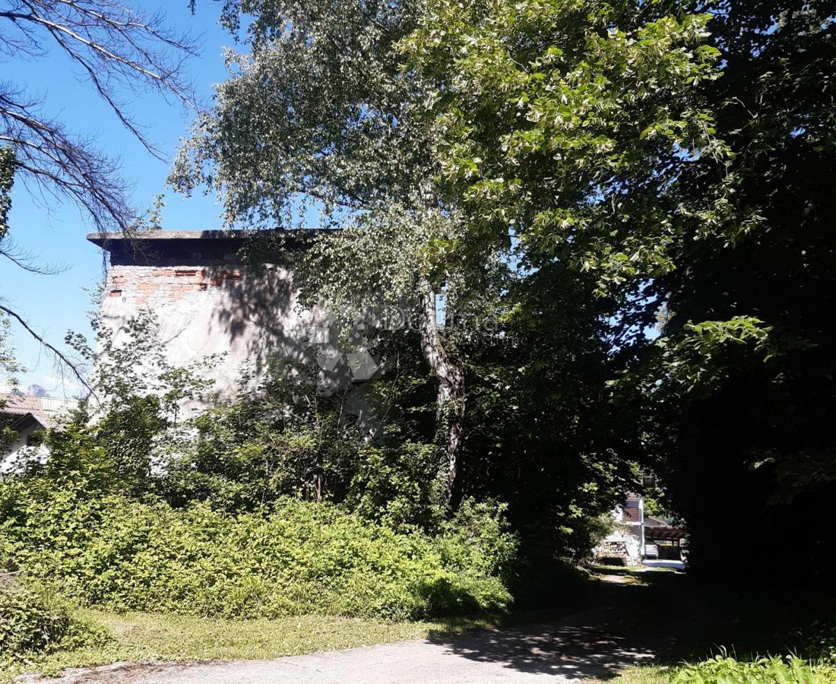 Zazidljivo zemljišče Ogulin, 1.621m2
