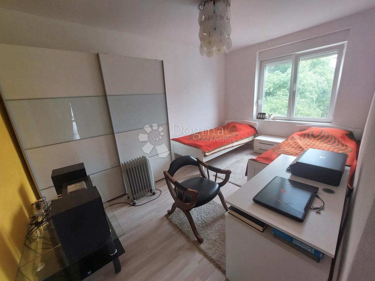 Stanovanje Pećine, Rijeka, 72,32m2