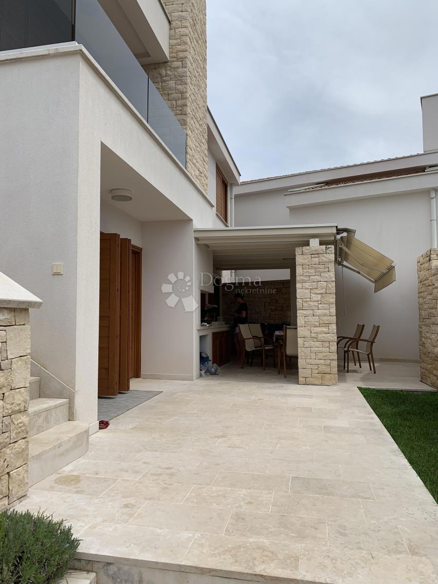 Hiša Poreč, 160m2