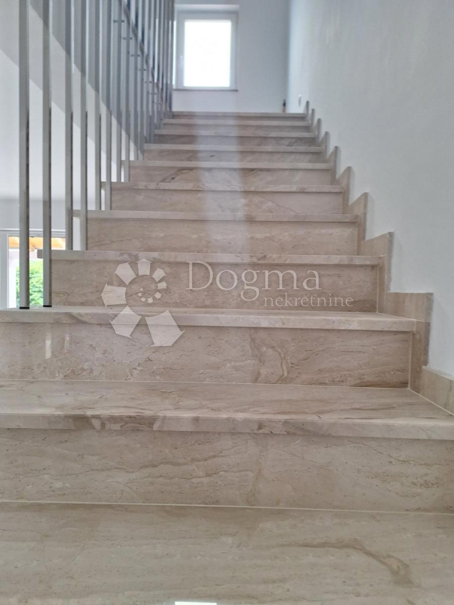 Hiša Soline, Dobrinj, 222m2