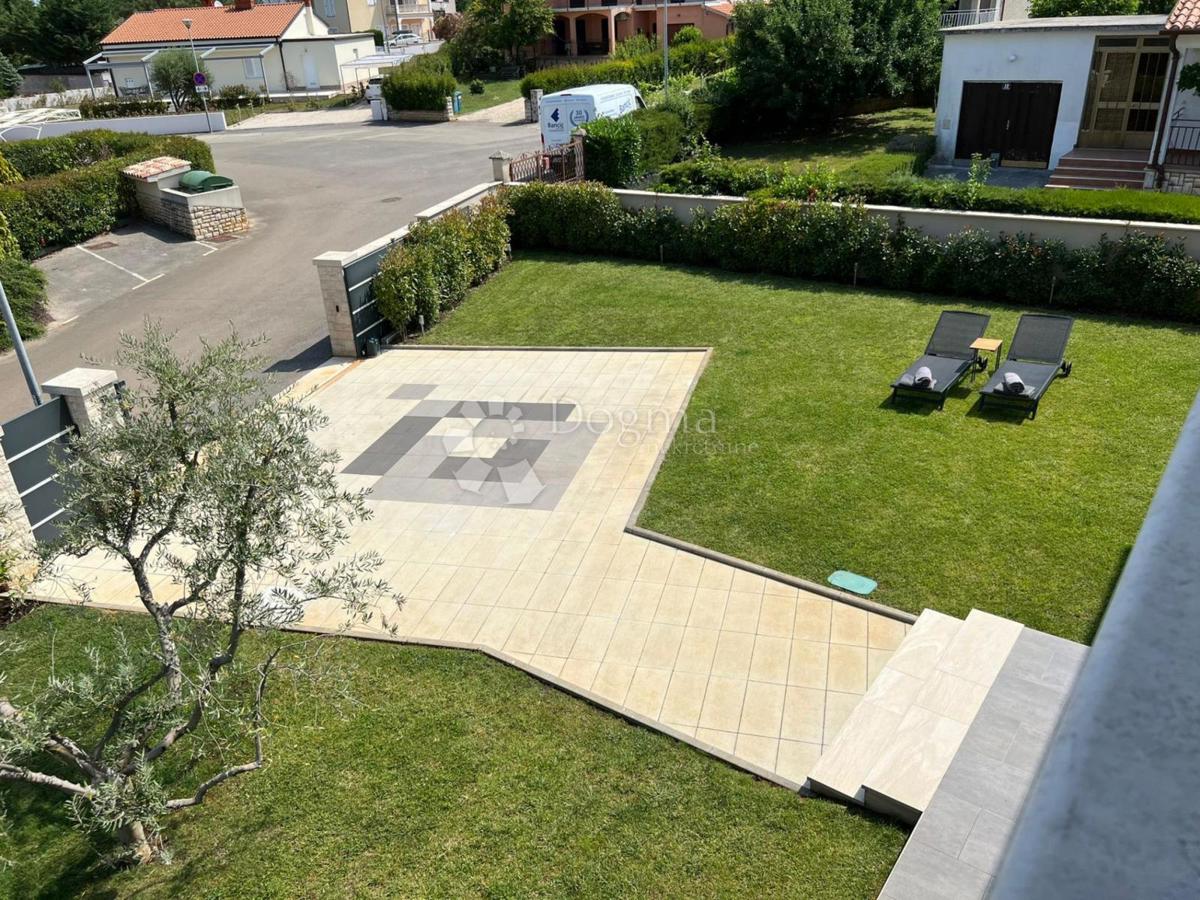 Hiša Poreč, 320m2