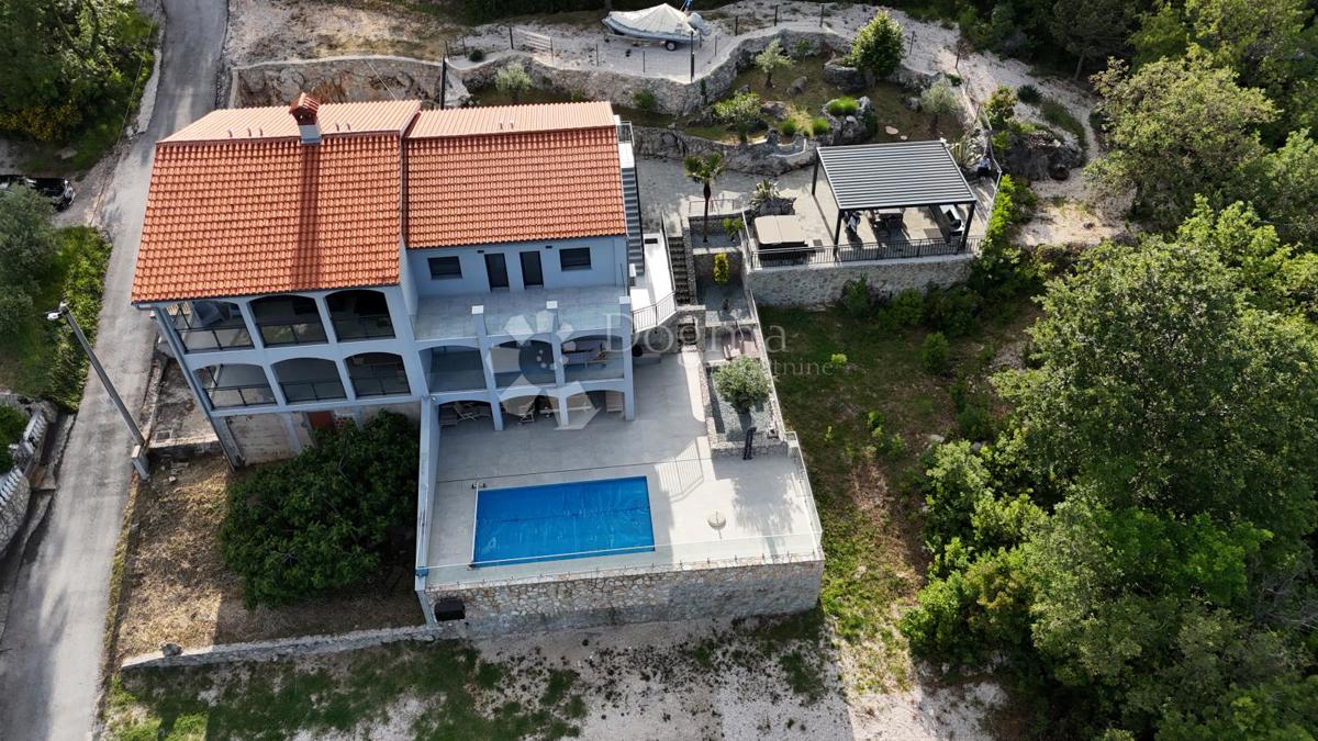 Hiša Plomin, Kršan, 255m2