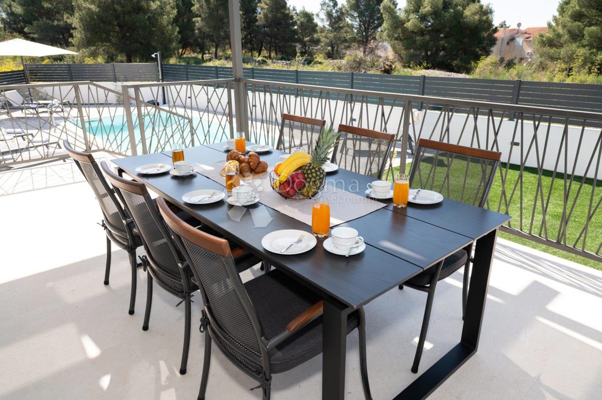 Hiša Vodice, 164m2