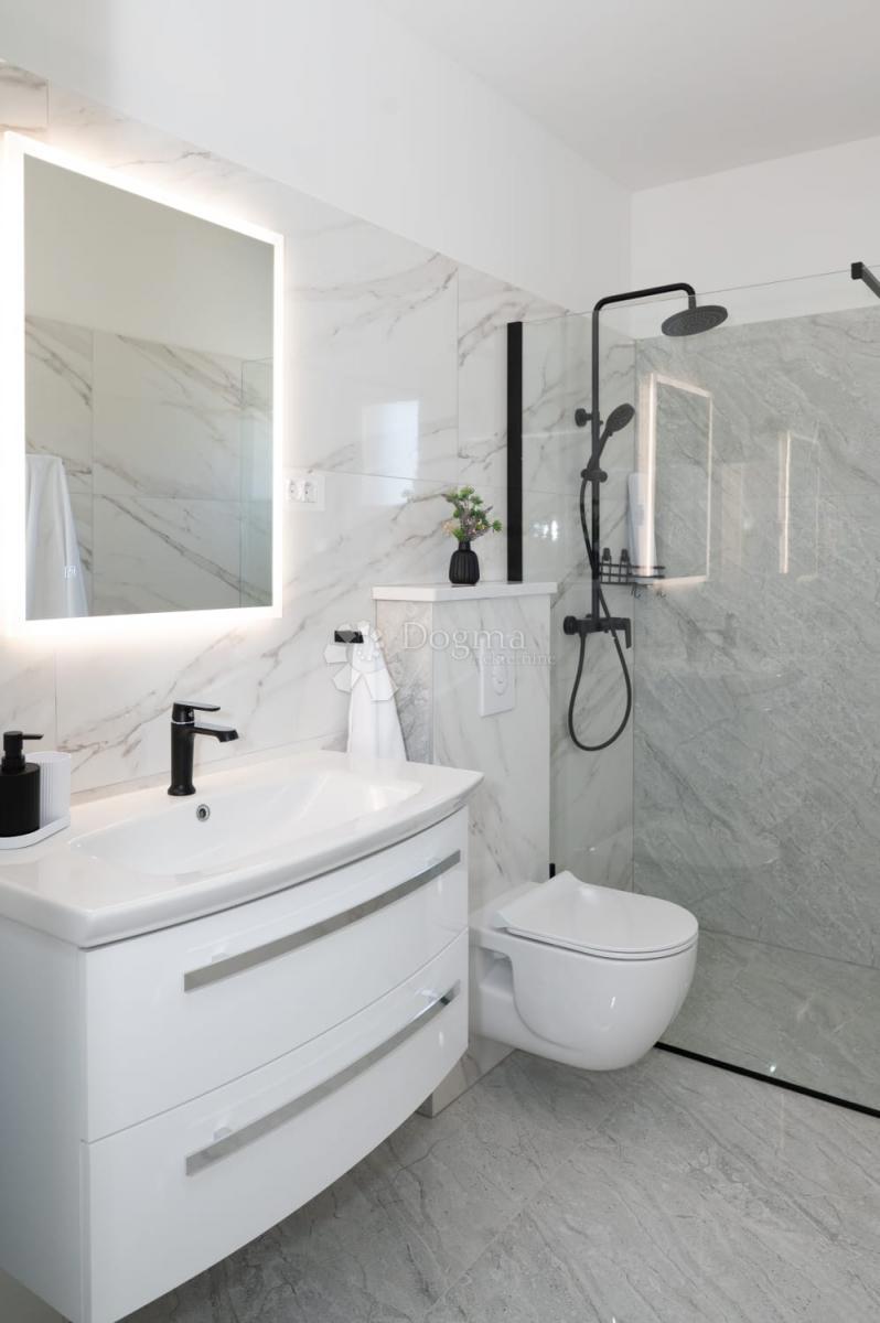 Hiša Vodice, 164m2