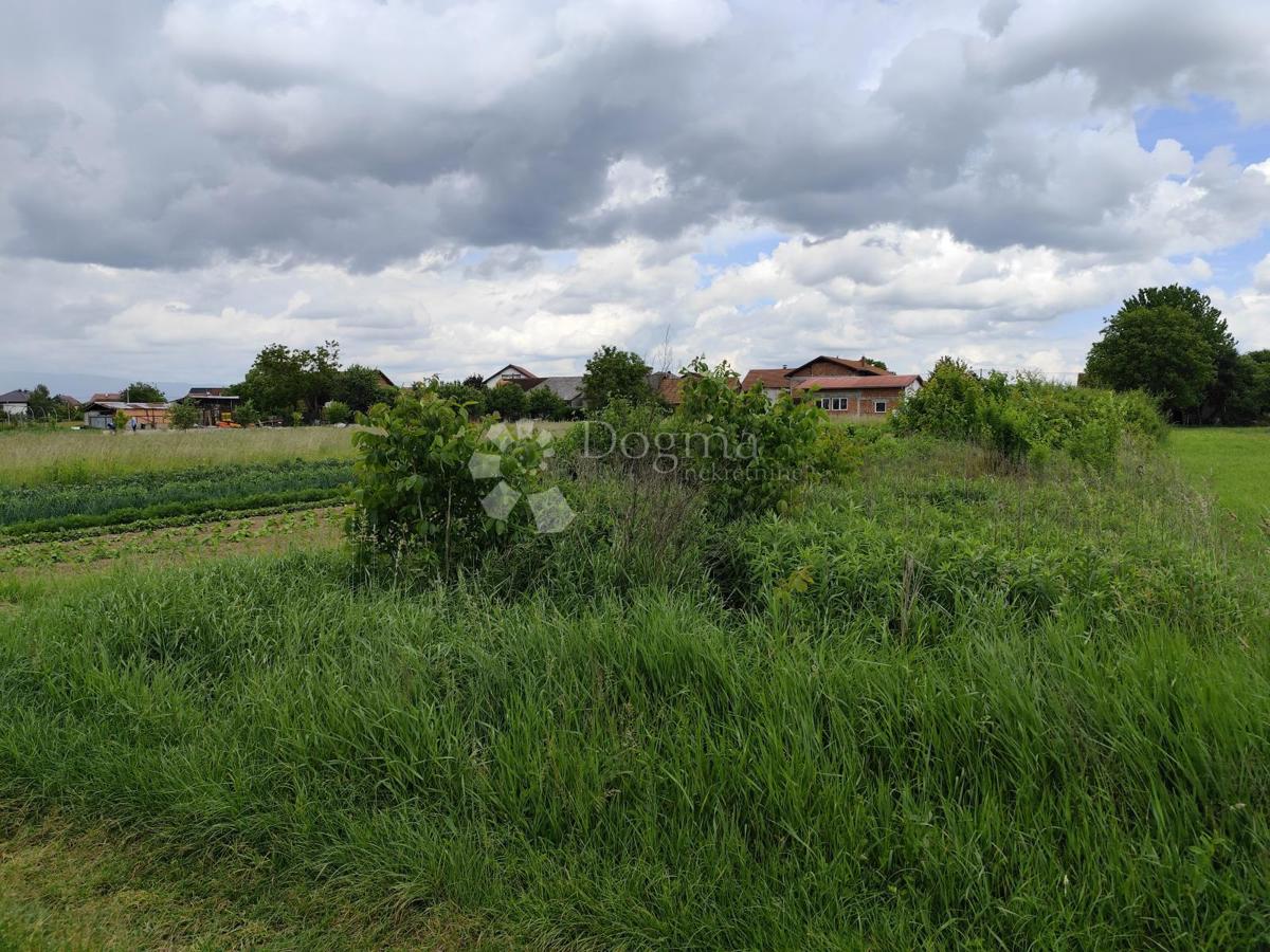 Hiša Hrašće Turopoljsko, Novi Zagreb - Zapad, 58m2