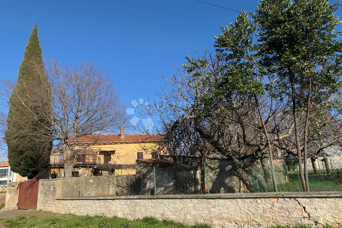 Hiša Svetvinčenat, 180m2