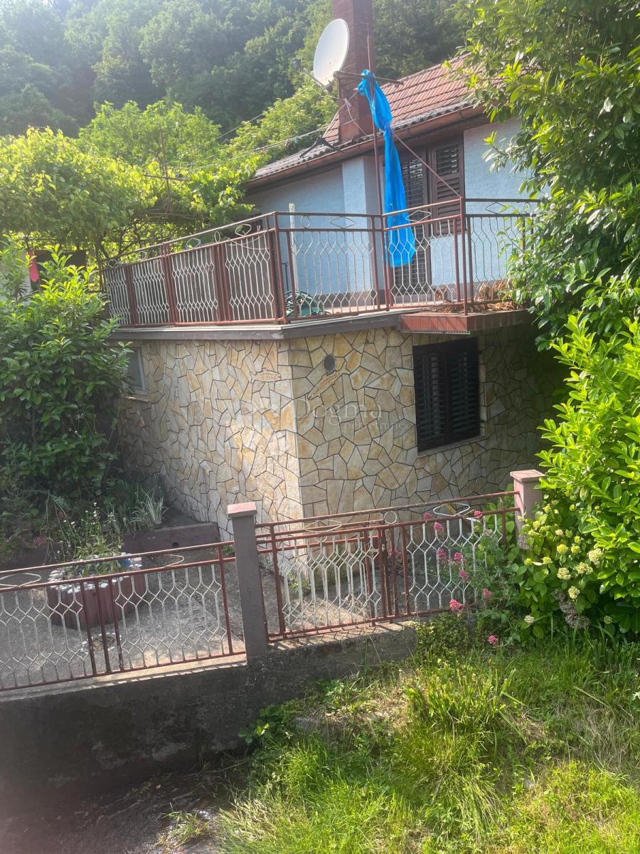 Hiša Mikulići, Črnomerec, 65m2