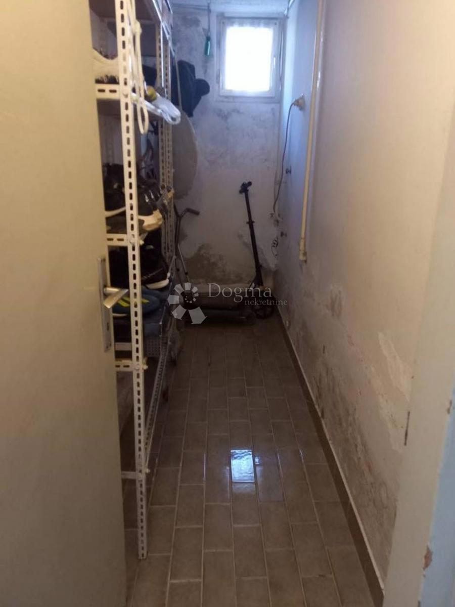 Hiša Mikulići, Črnomerec, 65m2