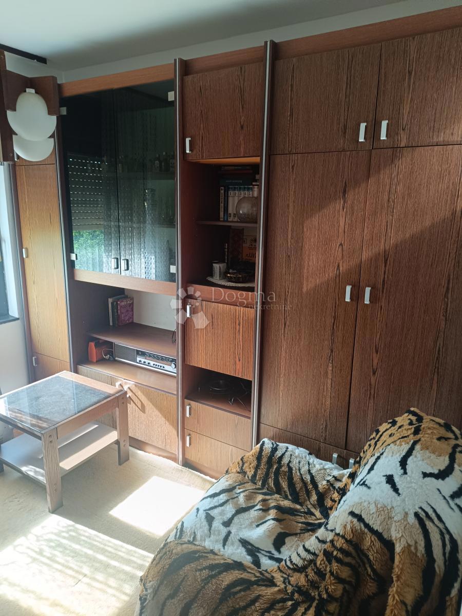Hiša Kupinečki Kraljevec, Brezovica, 200m2