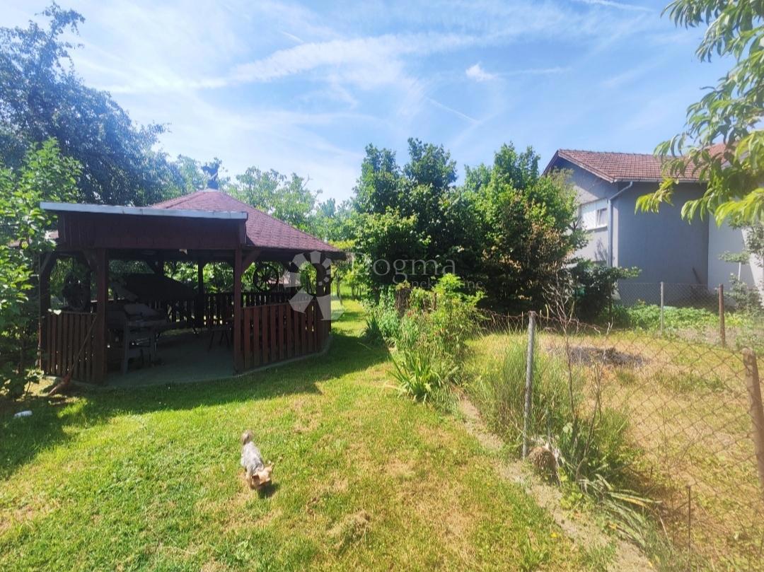 Hotel Centar, Velika Gorica, 1.964m2