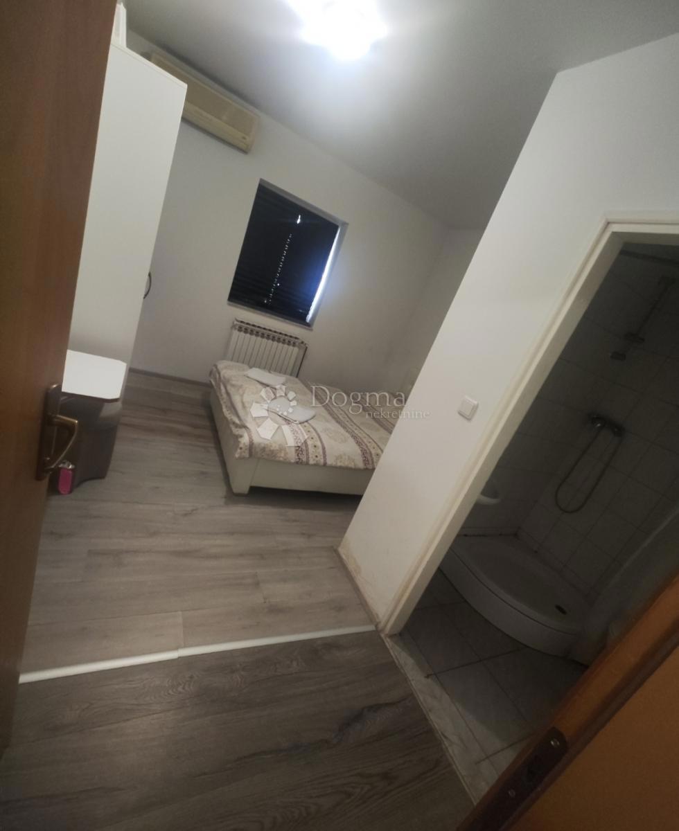 Hotel Centar, Velika Gorica, 1.964m2