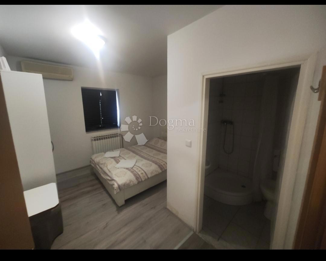 Hotel Centar, Velika Gorica, 1.964m2