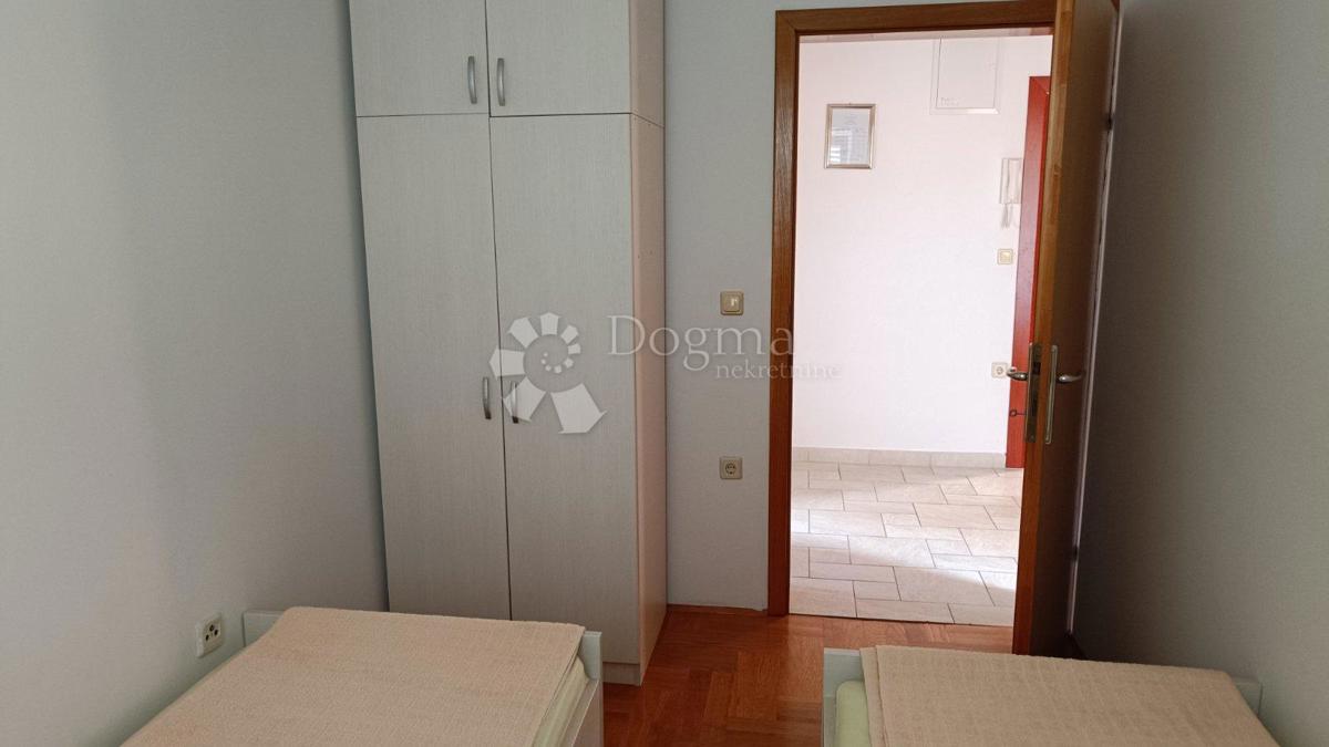 Apartma Bogovići, Malinska-Dubašnica, 61m2