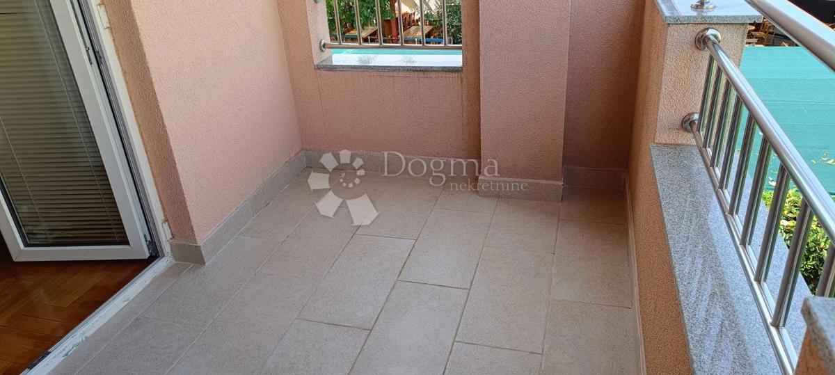 Apartma Bogovići, Malinska-Dubašnica, 61m2