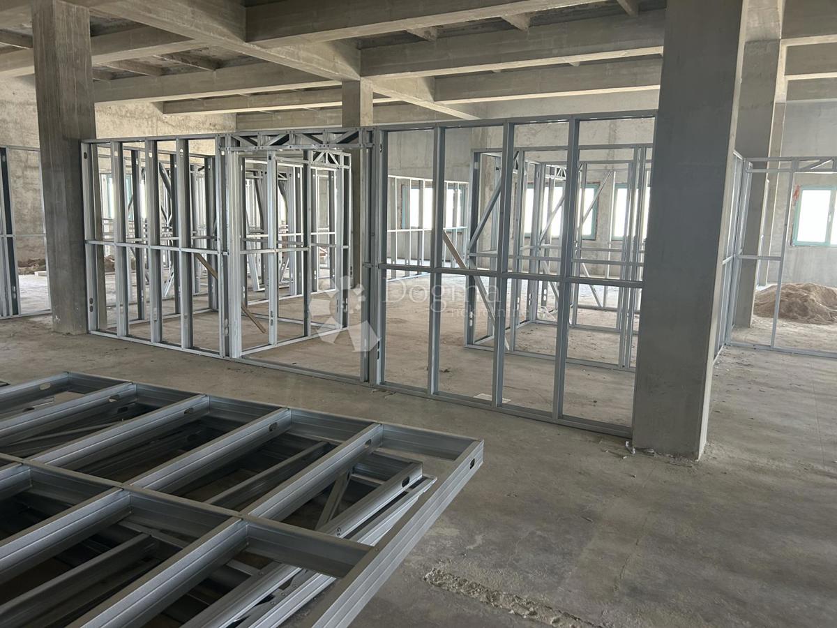 Poslovni prostor Mlaka, Rijeka, 800m2