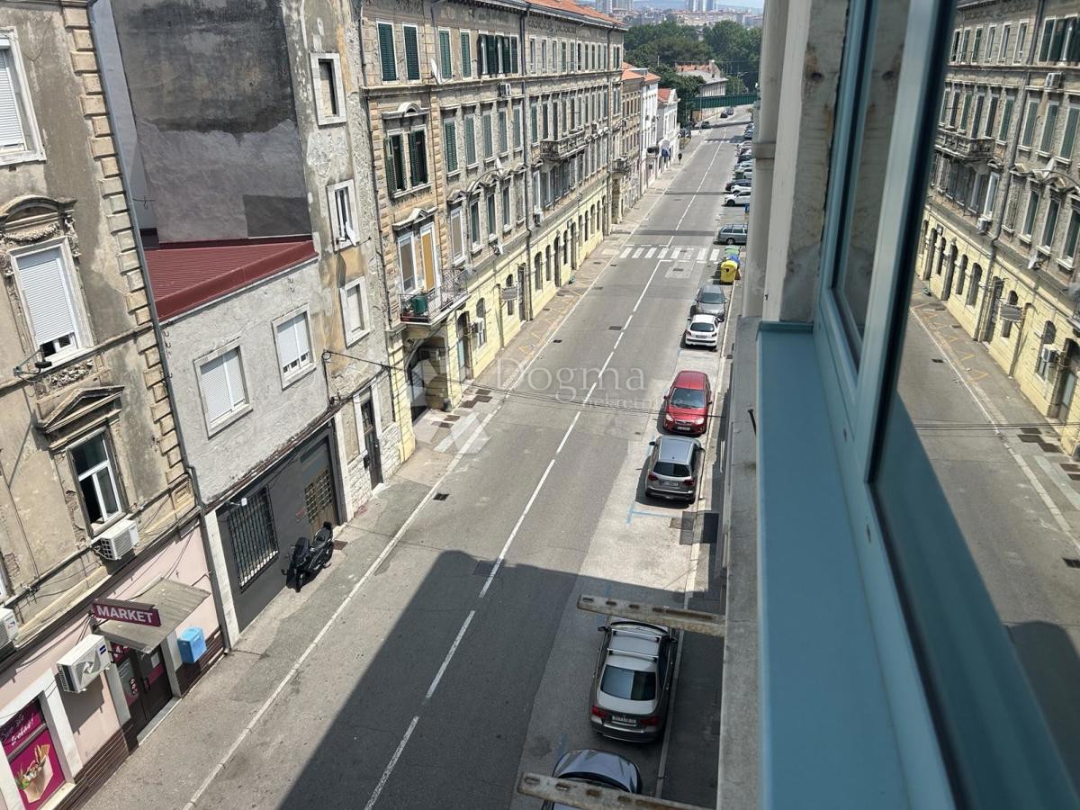 Poslovni prostor Mlaka, Rijeka, 800m2