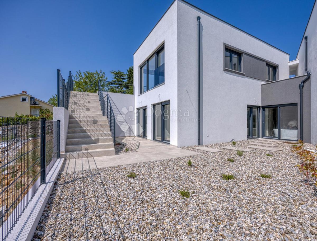 Hiša Brzac, Krk, 160m2
