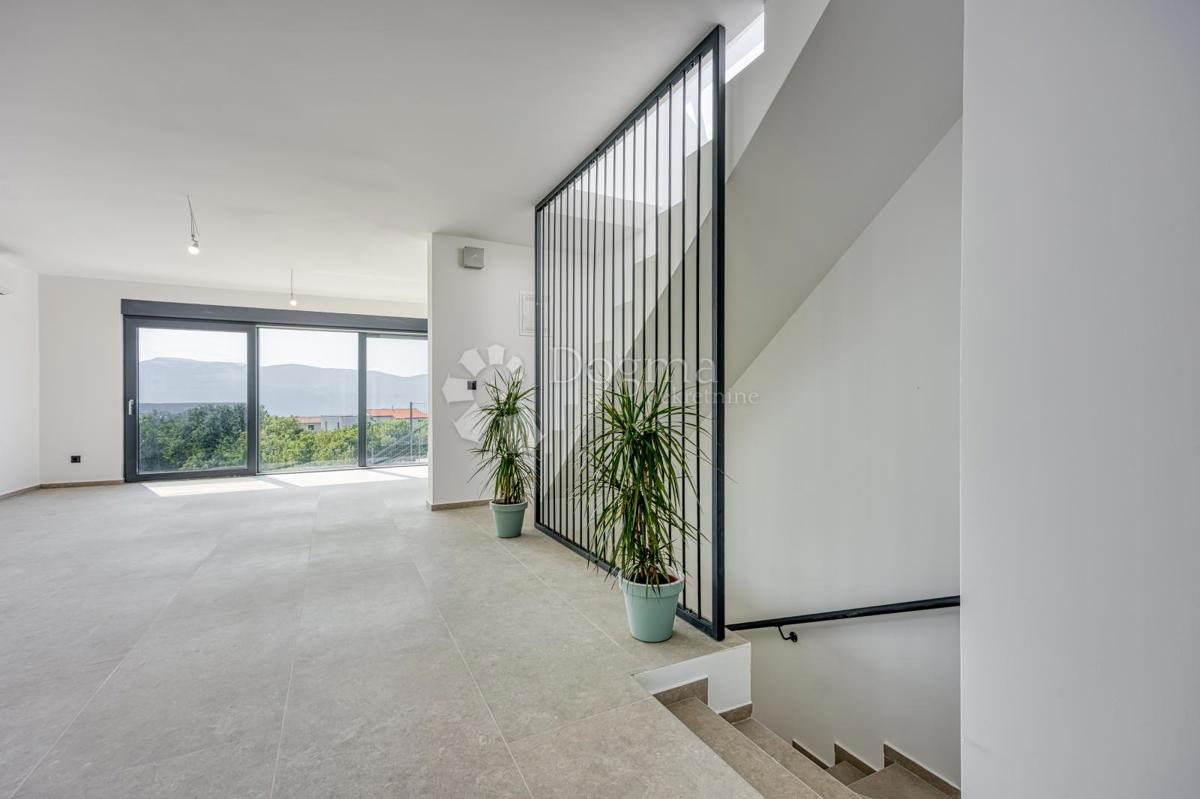 Hiša Brzac, Krk, 160m2
