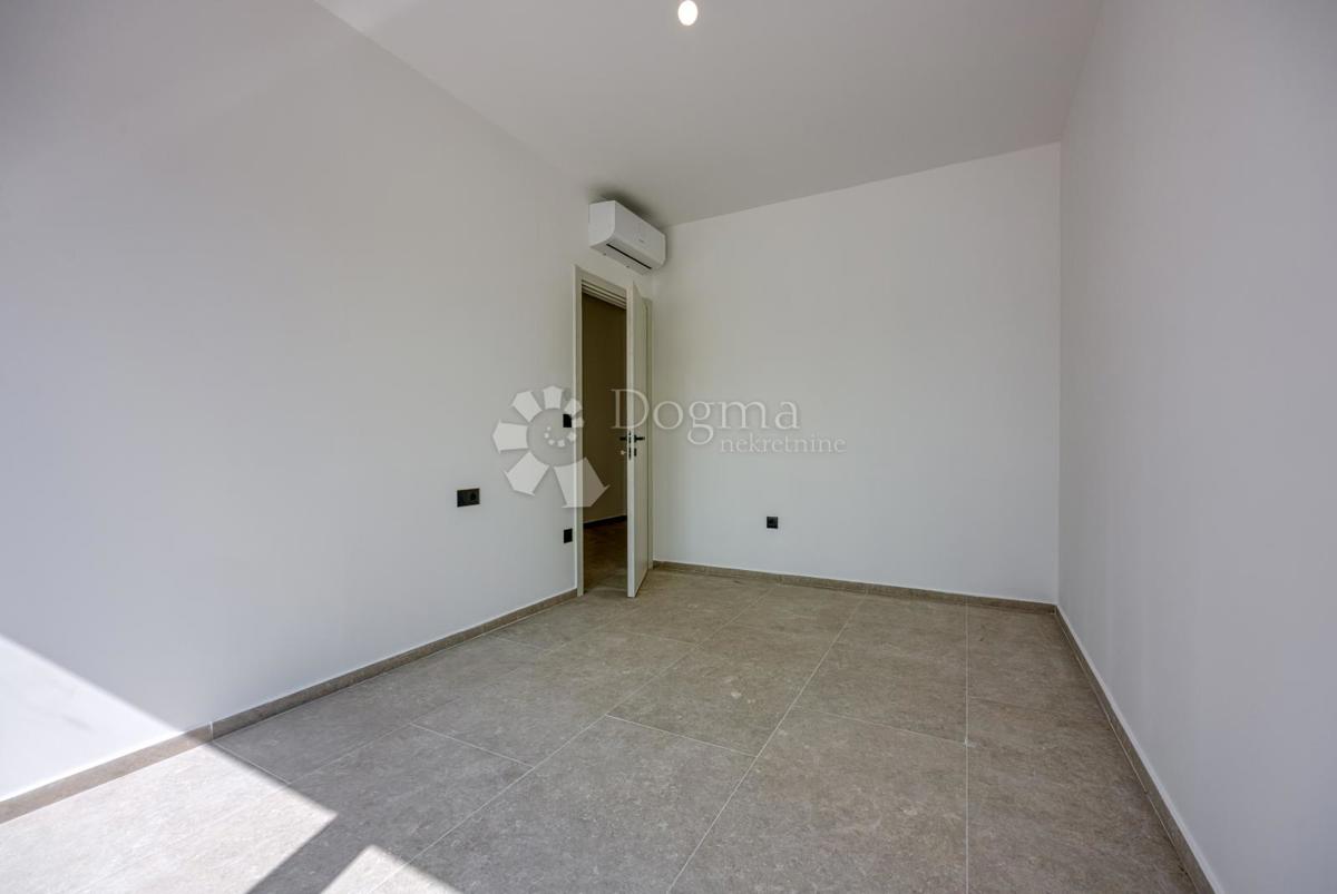 Hiša Brzac, Krk, 160m2