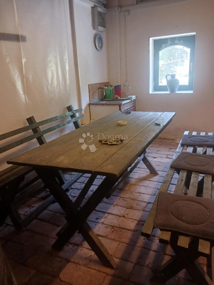 Hiša Zmajevac, Kneževi Vinogradi, 155m2
