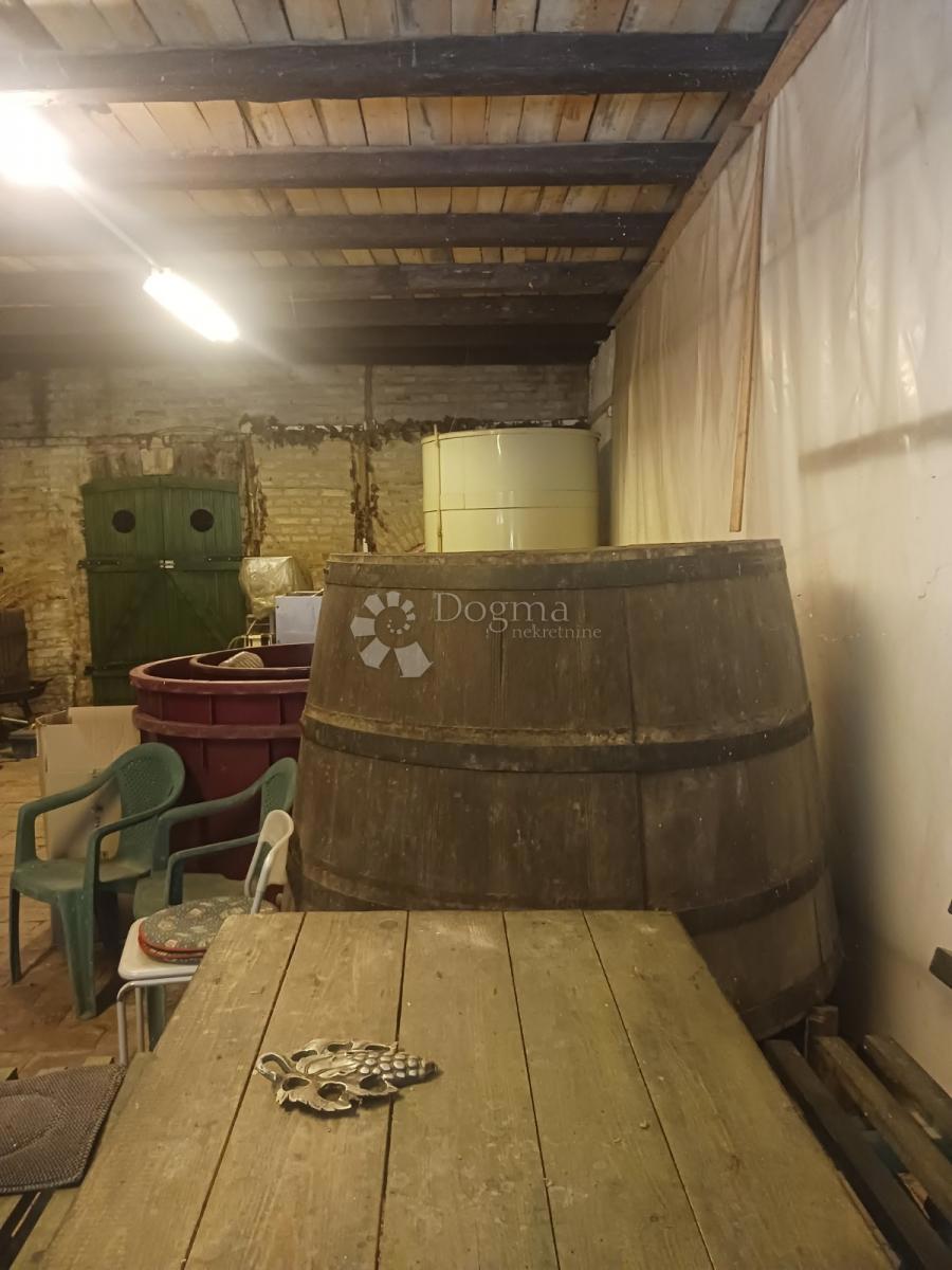 Hiša Zmajevac, Kneževi Vinogradi, 155m2