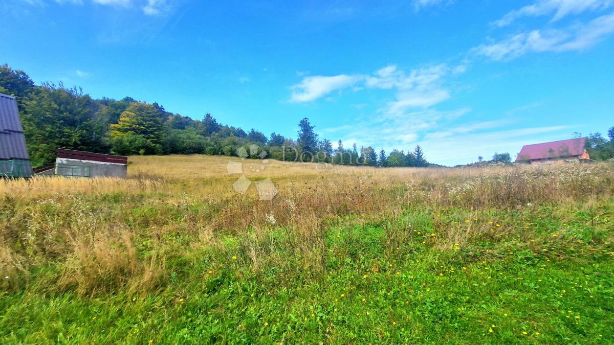 Zemljišče Mrkopalj, 658m2