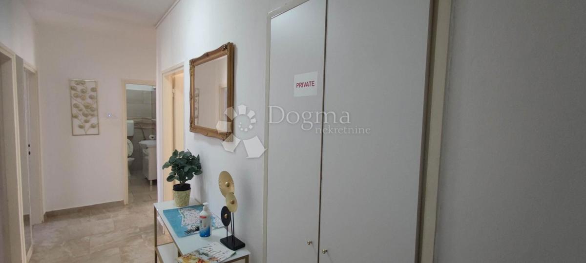 Stanovanje Poluotok, Zadar, 64,20m2