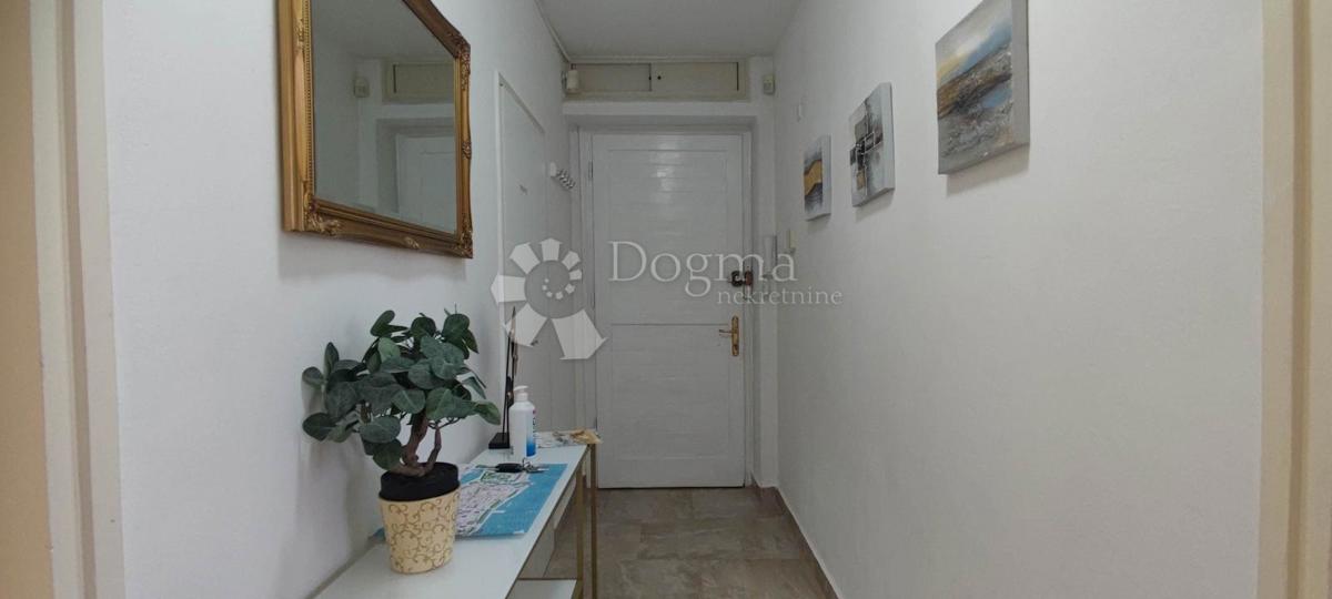 Stanovanje Poluotok, Zadar, 64,20m2