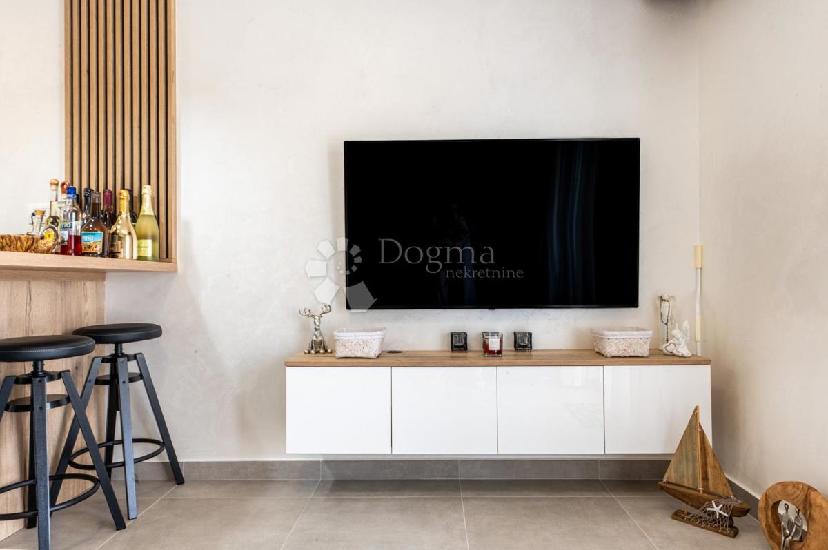 Apartma Čižići, Dobrinj, 60m2