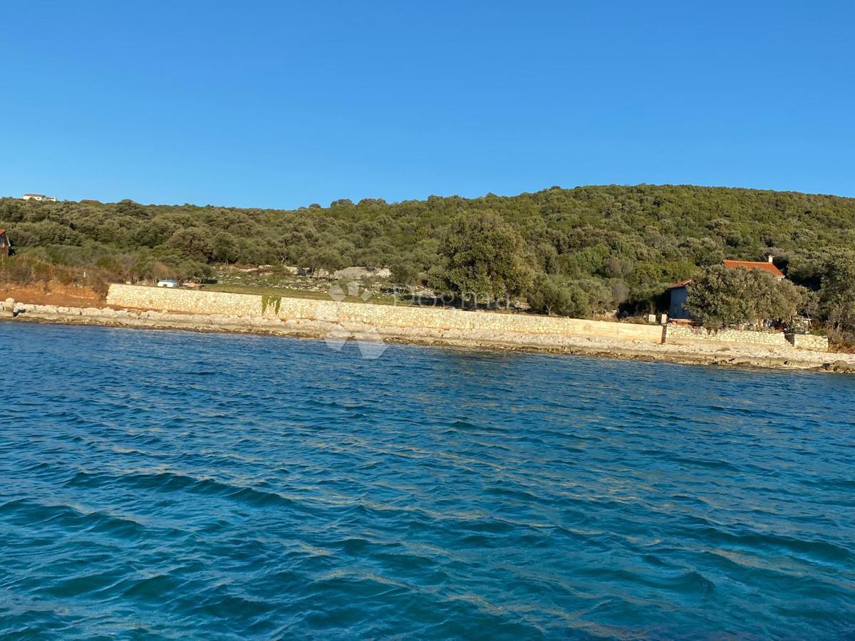 Zazidljivo zemljišče Premuda, Zadar - Okolica, 588m2