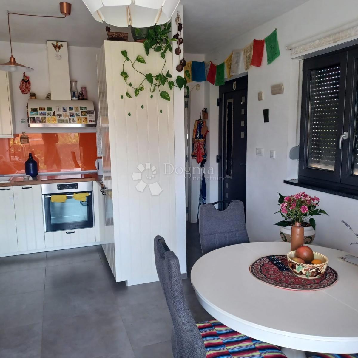 Stanovanje Medulin, 60m2