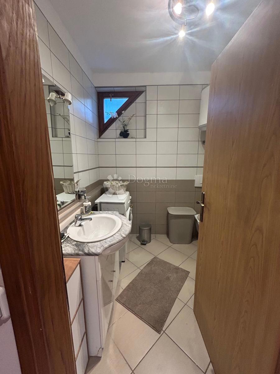 Apartma Kremenići, Malinska-Dubašnica, 72m2