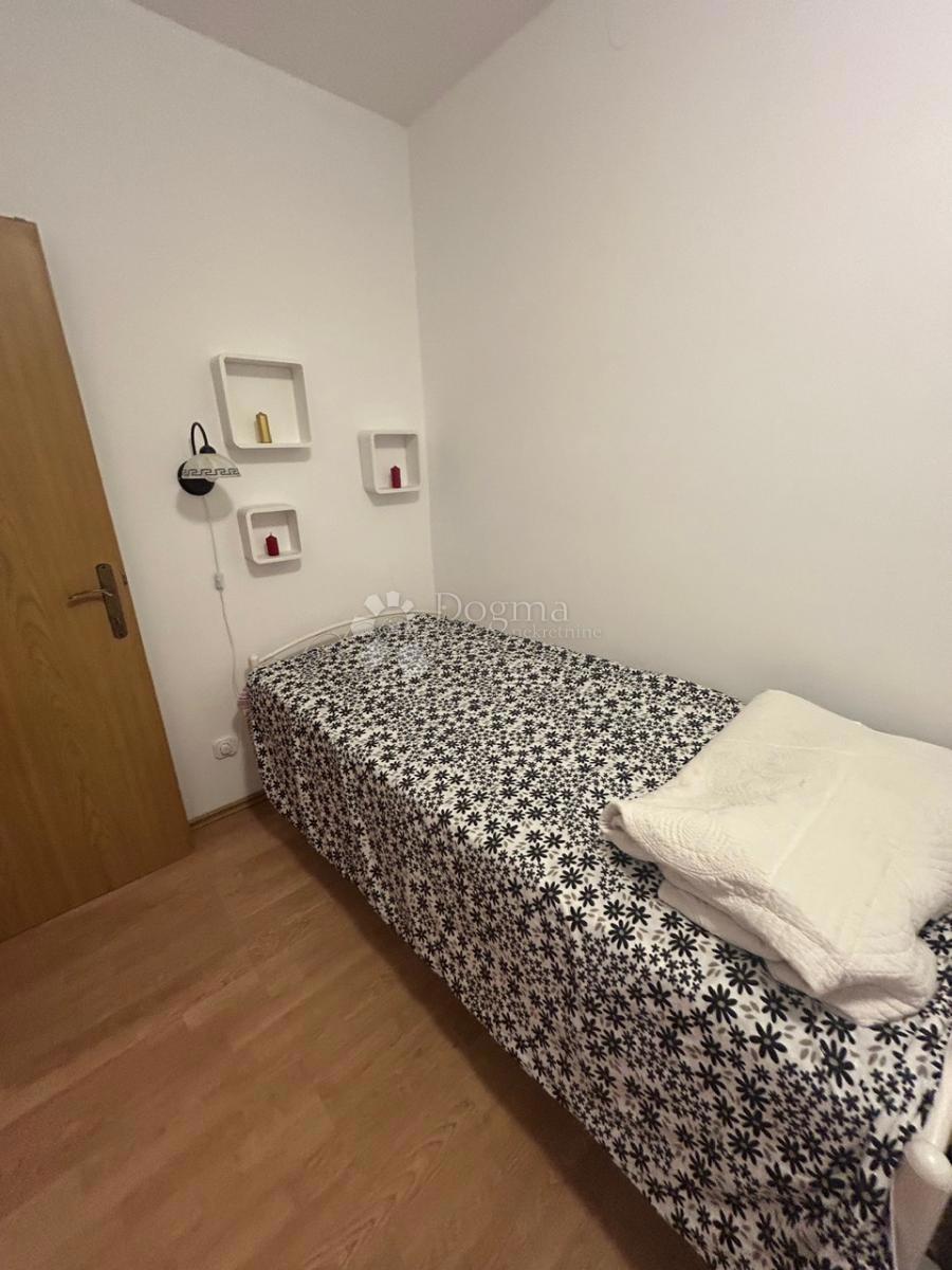 Apartma Kremenići, Malinska-Dubašnica, 72m2