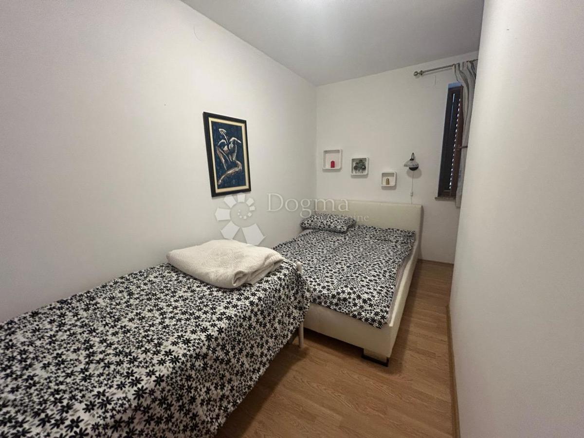 Apartma Kremenići, Malinska-Dubašnica, 72m2