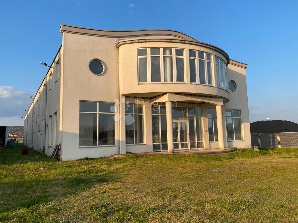 Poslovni prostor Gornja Vrba, 1.350m2