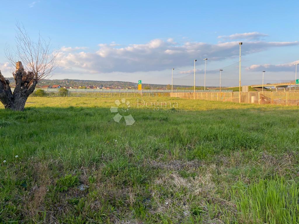 Poslovni prostor Gornja Vrba, 1.350m2